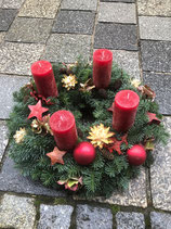 Adventskranz aus Nobilis Tanne mit roten Kerzen, Durchmesser ca 38cm