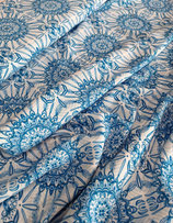 Cupro "Bora Bora" Blumenornamente blau