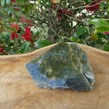 Labradorite  brute & une face polie N° 5