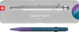 CARAN D'ACHE Kugelschreiber 849™ Claim your Style 5 Limited Edition meerviolett nach blau