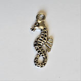Ciondolo Metallo Cavalluccio marino 22mm argento