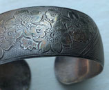 Vintage -Armreif - Blumen
