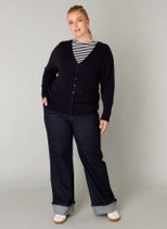 Yest Curve vest Frieda