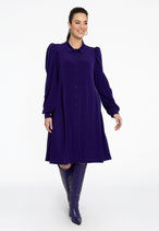 Yoek jurk met pofmouw purple