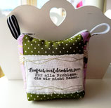 Mini Bag grün "einfach mal dankbar sein" mit Reissverschluss Obermaterial Baumwolle