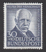 D-0176 - Wohlfahrt: Helfer der Menschheit - 30+10