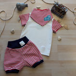 Babyshirt"Ahoy- Maritime" Babyhose "Ahoy-Maritime" und Spucktuch "Ahoy- Maritime" aus der Bio- Kollektion "Maritime Summer"