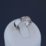 Ring aus 925-Sterlingsilber und Brillant (0,015 ct., W, si)