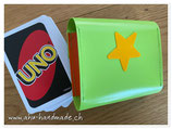 Spielkarten Etui klein (giftgrün/orange mit Stern gelb)
