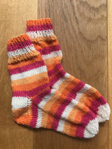 Söckchen rot-orange-gelb Größe 29/30