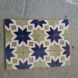 Lot de 12 Carreaux Anciens Faience de Desvres dimensions 13×13 cm référence XY  15 euros le carreau soit le lot de 12 Carreaux 180 euros