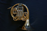 B/F Doppelhorn - "Schmid" - 4 ventilig - komplett aus Goldmessing -  feststehender Becher - Etui & Mundstück