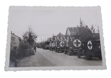 Photo déploiement d’une colonne de véhicules sanitaires 1ère DB Division Blindée Polonaise