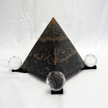Pyramide canon d'énergie Pyrite