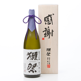獺祭 純米大吟醸　磨き二割三分 1800（感謝木箱入り）