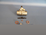 400-3502040 Radbremszylinder hinten Vorderachse Moskwitsch Mosi M400, M401. Rear wheel brake cylinder Moskvich M400, M401. Цилиндр колесный заднего тормоза Москвич М400 (400-420), М401.