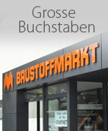 Großbuchstaben auf Form gefräst, Material nach Wunsch.