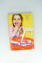 Verlag: Mosaik bei Goldmann  Buchtitel: Wir backen Kuchen, Törtchen, Knusperkekse  Autor: Susanne Klug Erscheinungsjahr: 2010