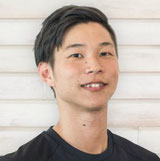 平良遥パーソナルトレーナー／大阪の人気パーソナルトレーニングジム【ファーストクラストレーナーズ】ボディメイク、ダイエット