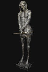 After the battle_Centaur_bronze sculpture_figurative sculpture_Alexandra Kapogianni-Beth_www.bildhauerwerke-ak.de
