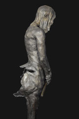 After the battle_Centaur_bronze sculpture_figurative sculpture_Alexandra Kapogianni-Beth_www.bildhauerwerke-ak.de