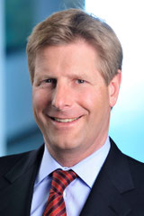  KR Mag. Julian M. Hadschieff