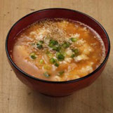 豆腐とキムチの味噌汁