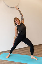 Yogalehrerin Stephanie Winning