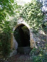 Ladevèze-Ville, La Madeleine, porte-tour féodale