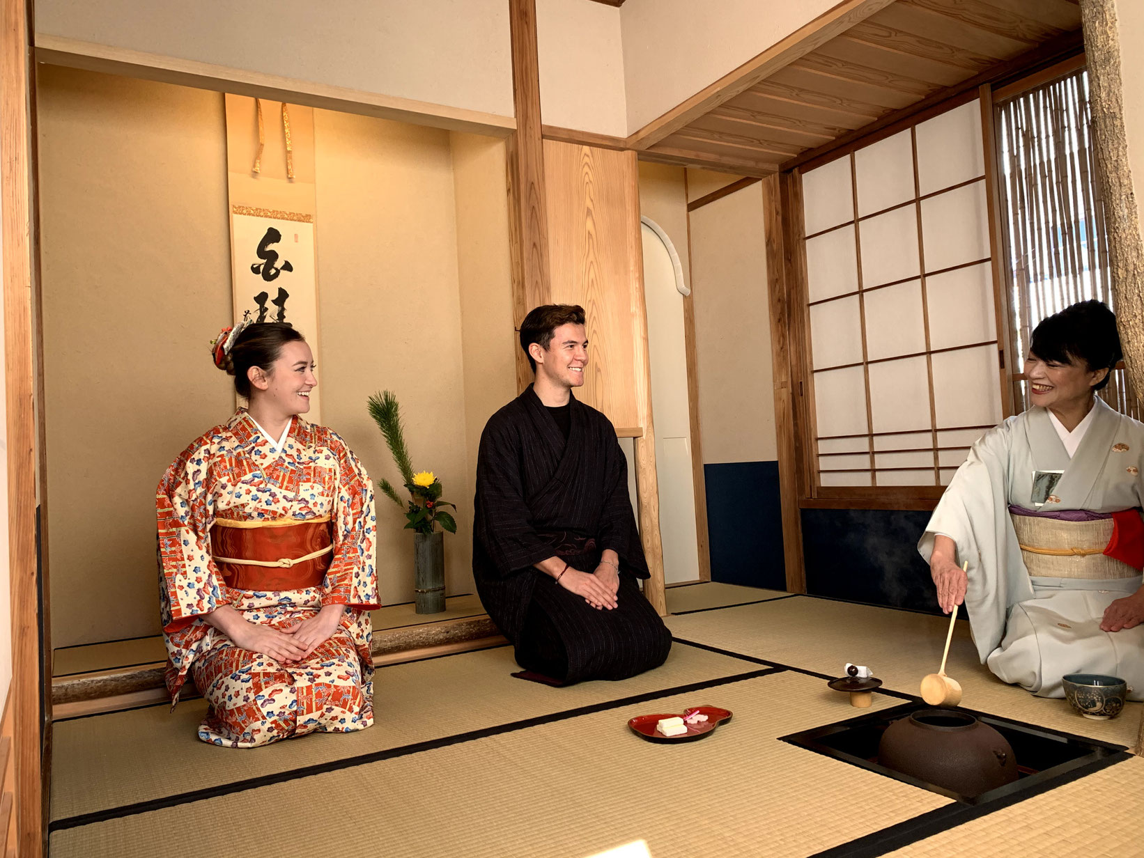 Tea Ceremony Experience in Kimono 世田谷区の茶道教室『大原庵』
