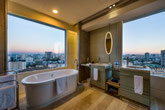 Hotels with bathtubs In ho chi minh near ben thanh market