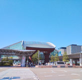 写真：金沢駅兼六園口（鼓門）