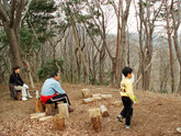 写真Ｃ あっという間に　鐘転山山頂。