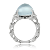 Ring in Weissgold mit Brillanten und einem Aquamarin aus der Eternity Kollektion der Goldschmiede OBSESSION Zürich und Wetzikon