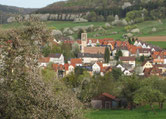 Straßbessenbach; Blick auf die neue Kirche