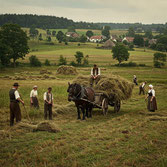 Récolte des foins vers 1900 à Saint-Amand-Magnazeix