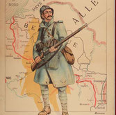 Soldat mobilisé pendant la premiere guerre mondialedevant une carte
