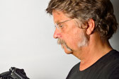 Selbstbildnis Andreas Becker-Grieb; Abseits als sicherer Ort