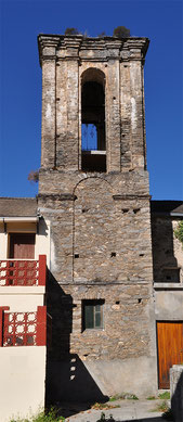 Giuncaggio - campanile en schiste à trois niveaux