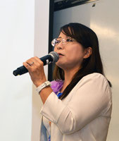 終活カウンセラーの島袋早苗氏が講話した=23日、石垣市健康福祉センター