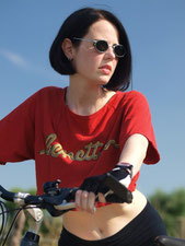 Ravienne Art Model - Foto, Fahrrad, Sonnenbrille, Sport