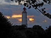 Leuchtturm bei Sonnenaufgang