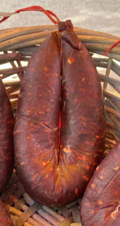 Chorizo d'Angus doux vendu en vente directe par la Ferme de Neuvy dans le Cher