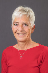 Janette Walser als Fräulein Rottenmaier