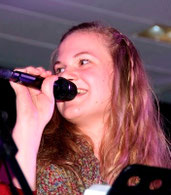 Miriam Hufnagl (vocal)