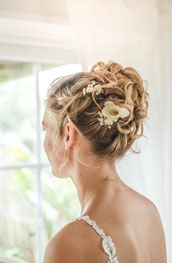 Bruidsmake-up, bruidskapsels Gouda