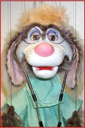 Puppets Please Marionettes
