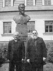 Отець Євген Небесняк і отець д-р Рафаїл Турконяк