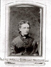 Me Catherine Descloquemant-Guillemaud (1833-1916)