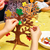 Biolino, Tanzwelt, Bewegungswelt, Wien, Spielgruppe, Spielgruppen, Eltern-Kind-Turnen, Bewegung für Kinder, Eltern-Kind-Zentrum, Aktivitäten mit Kindern, Kinder in Wien